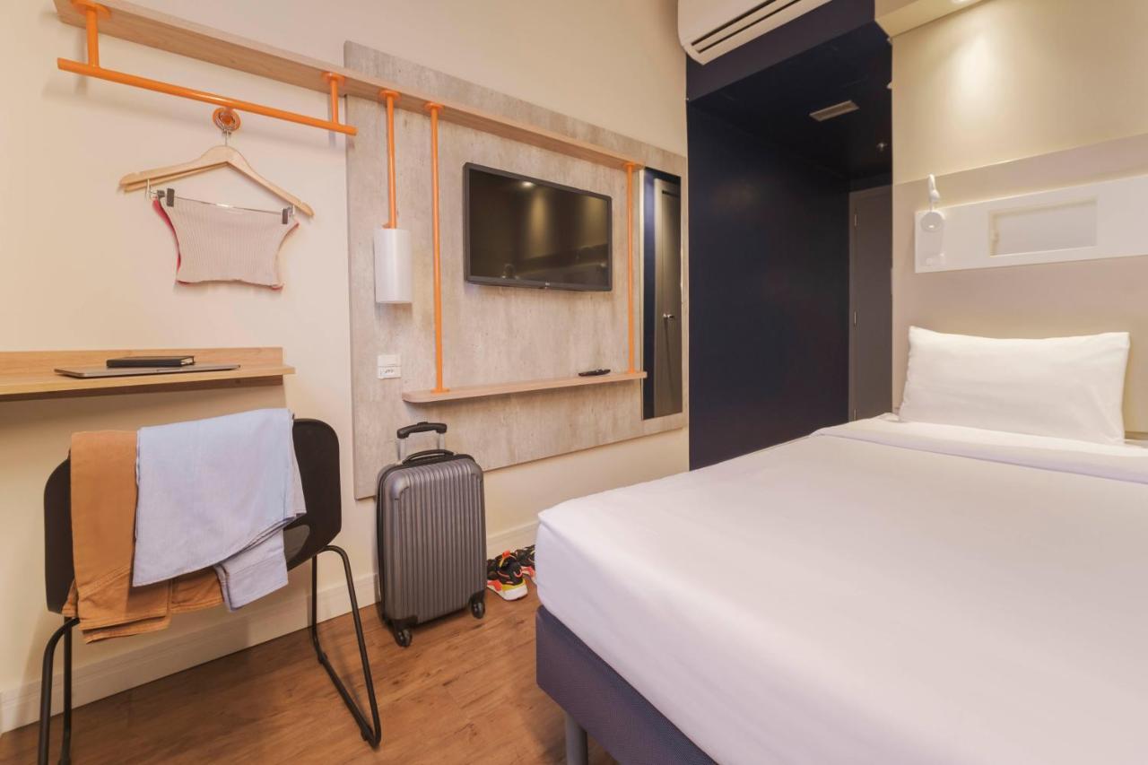 Ibis Budget Farroupilha Eksteriør bilde